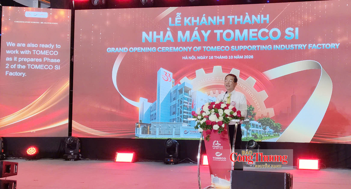 Ông Nguyễn Hoàng, Chủ tịch Hiệp hội Doanh nghiệp công nghiệp hỗ trợ TP. Hà Nội (HANSIBA) phát biểu tại sự kiện.