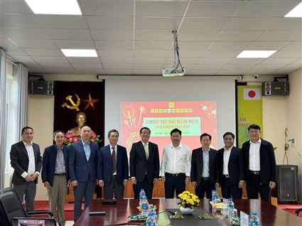 LÃNH ĐẠO XÃ ĐẠI XUYÊN - TP HÀ NỘI THĂM, CHÚC TẾT TẬP ĐOÀN N&G VÀ CÁC NHÀ ĐẦU TƯ TẠI KCN HỖ TRỢ NAM HÀ NỘI (HANSSIP)